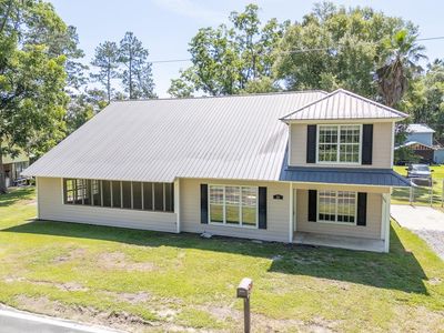 25 Martin Dr