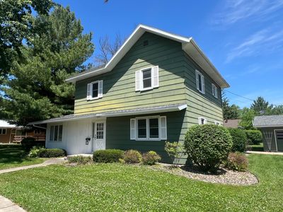 109 E Luella St