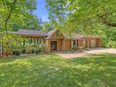 5400 Timberlane Dr