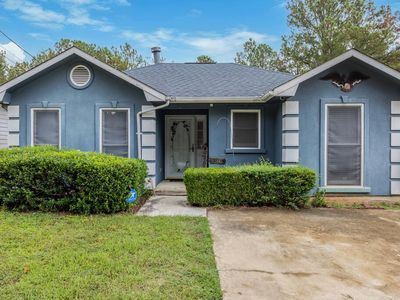 126 23rd Ct