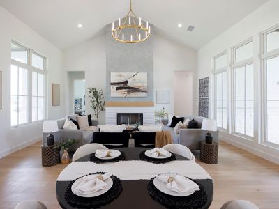 1005 Cimarron Hills Trl W