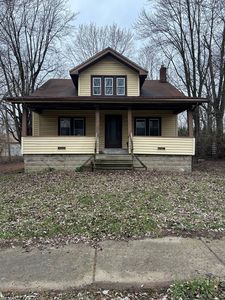 9195 N Canton Center Rd