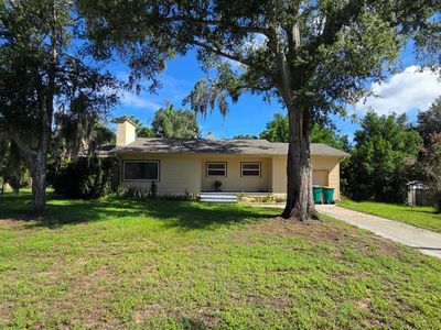 1301 SCENIC AVENUE