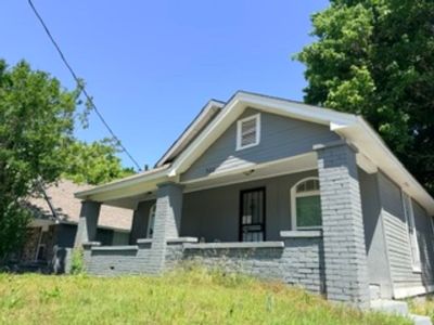 560 W Peebles Rd