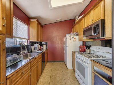 2304 Triumph Hills Dr