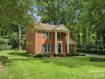 9732 Leeswood Ln