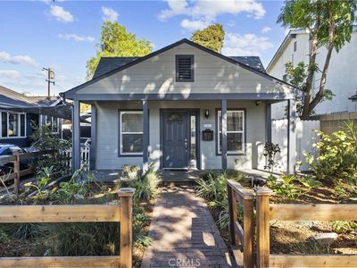 752 Loma Ave