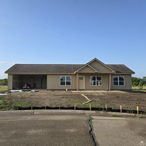 Property at 1402 Gehrke Ct, Herington, KS