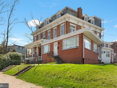 1410 Delaware Ave #141