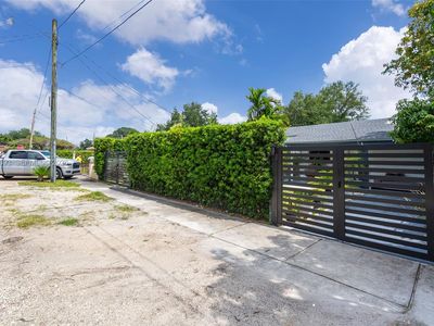 2222 NW 105th St