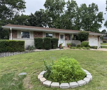 2211 Rosegarden Dr