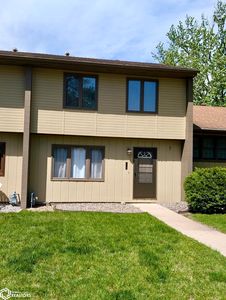 110 Sweetgrass Ln