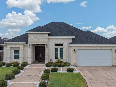 504 W Garrision Dr