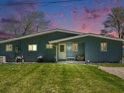 4440 Loon Lake Rd