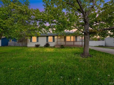 Property at 663 Lincoln Ave, Lockport, NY