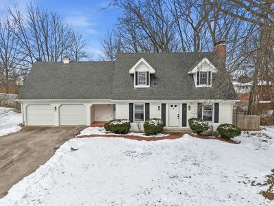 701 N Cedar Lake Dr W