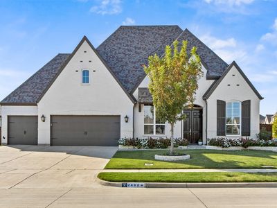 2402 Patton Dr