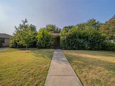 6467 Glennox Ln
