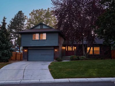 Property at 568 N Palmetto Dr, Eagle, ID