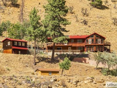 1935 Salmon River Rd