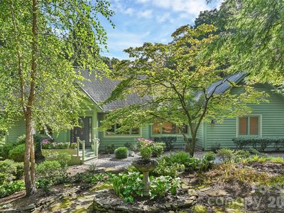 3 Rodney Ct