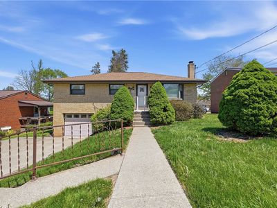 Property at 105 Mayer Dr N, Oakdale, PA