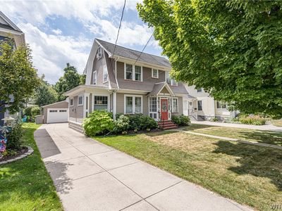 52 Highland Ave