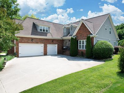 7345 Splendid View Dr
