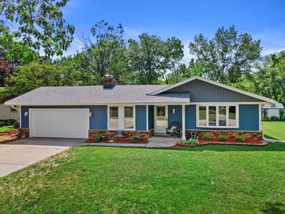 5741 West Cascade DRIVE