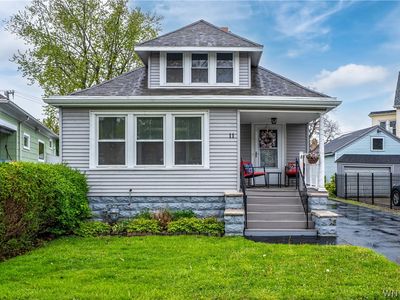 Property at 11 Oakhurst Ave, Buffalo, NY