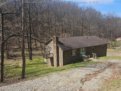 Property at 325 Fishers Branch Rd, Charleston, WV