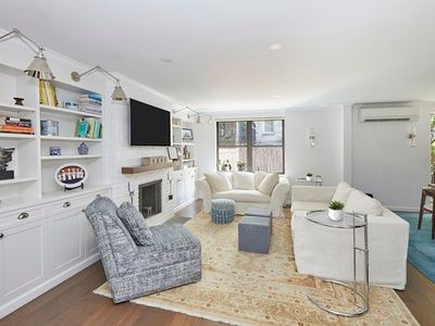 311 E 83rd St APT A