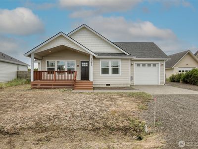 1092 Crestshire Loop SW