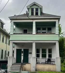 318 Saratoga Street