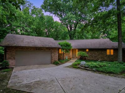 477 White Oak Dr