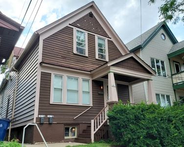 1815 North Astor STREET