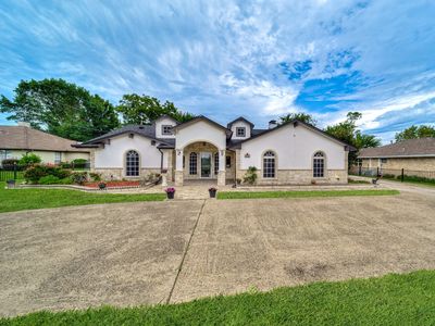 320 E Tripp Rd