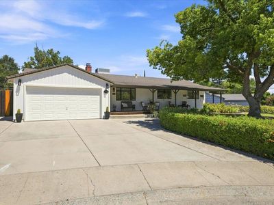 8491 Wade Ct