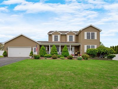 114 Willow Tree Ter
