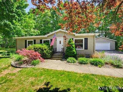 14128 Luckett Ln