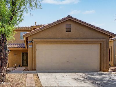 697 W Cholla Crest Dr