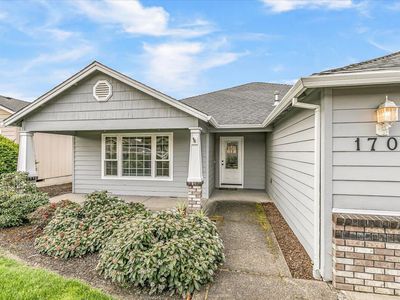 1706 Dragon Tail Pl