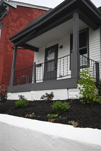 127 W 9th St