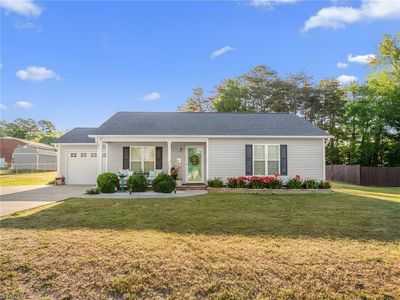 729 Bailey Rd