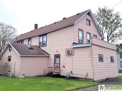 35 Genet St