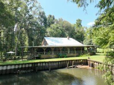 300 Five Forks Rd