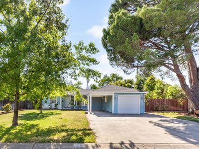 2821 La Paz Way