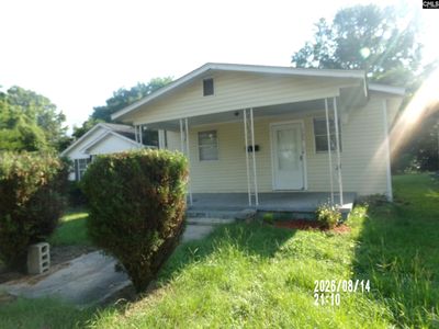 320 Bull St