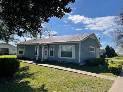 917 Verona St