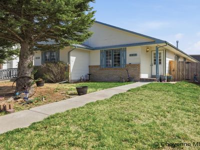 2617 Sagebrush Ave